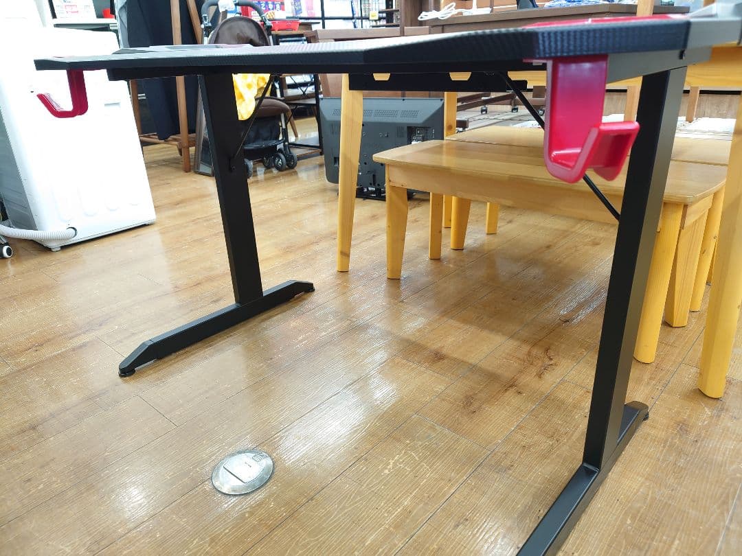 ☆ニトリ ゲーミングデスク GM001