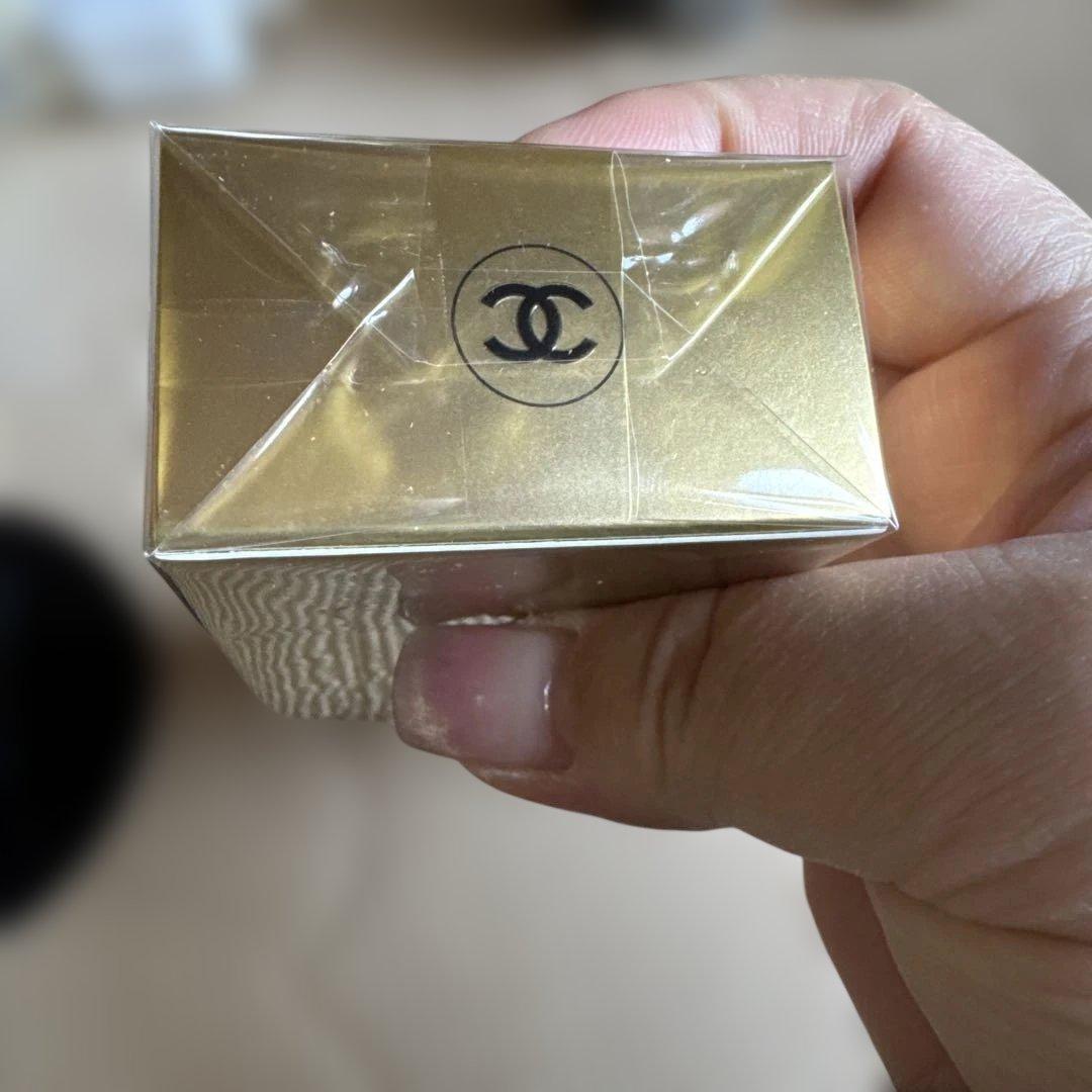 シャネル サブリマージュ レクストレ ユイル レーヴル CHANEL リップケア