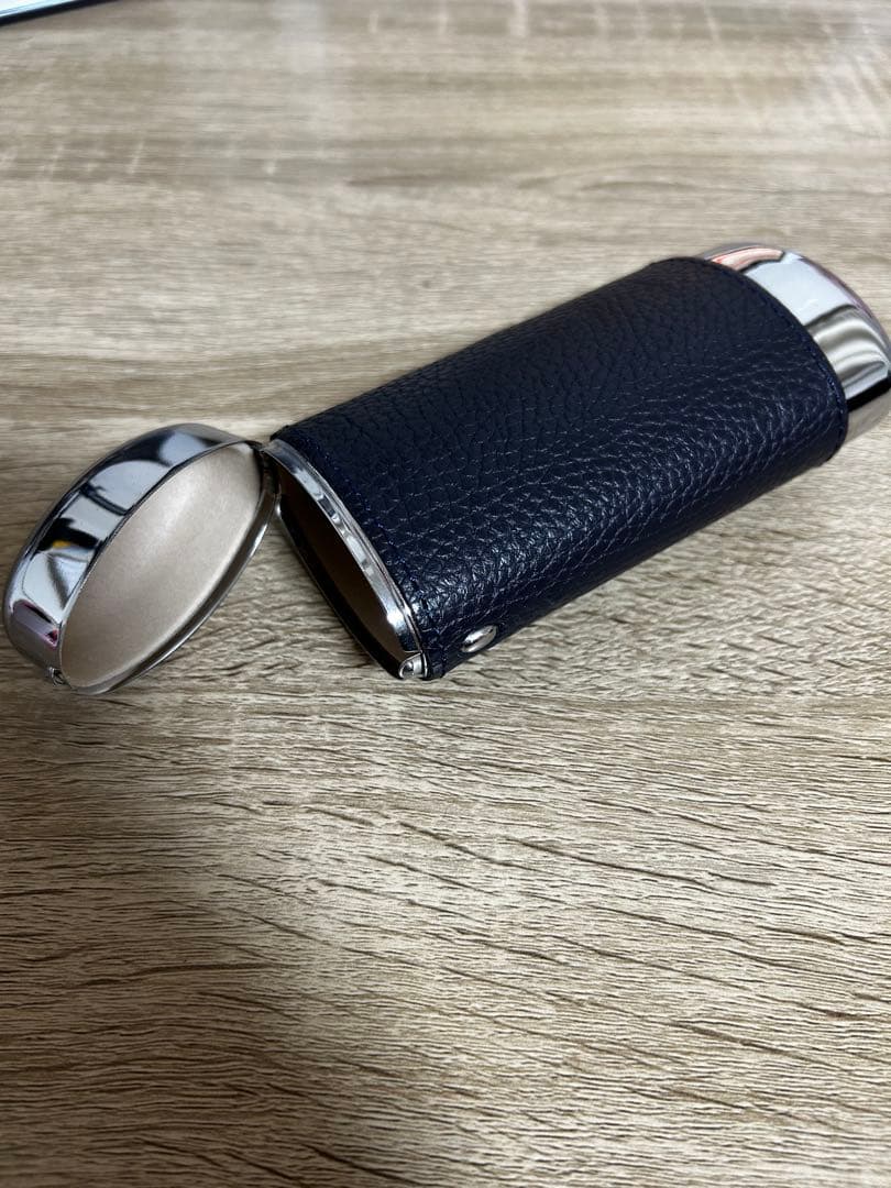 【美品】Orobianco オロビアンコ　メガネケース　ネイビー