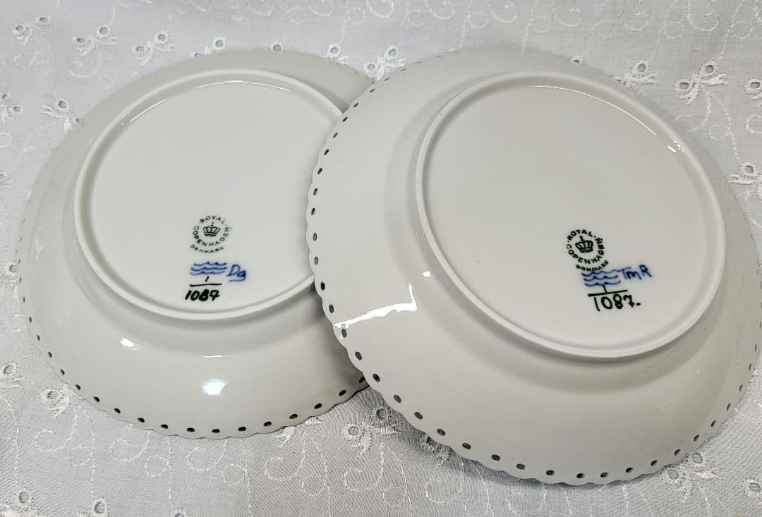 美品✨ロイヤルコペンハーゲン ブルーフルーテッド フルレース プレート 皿①