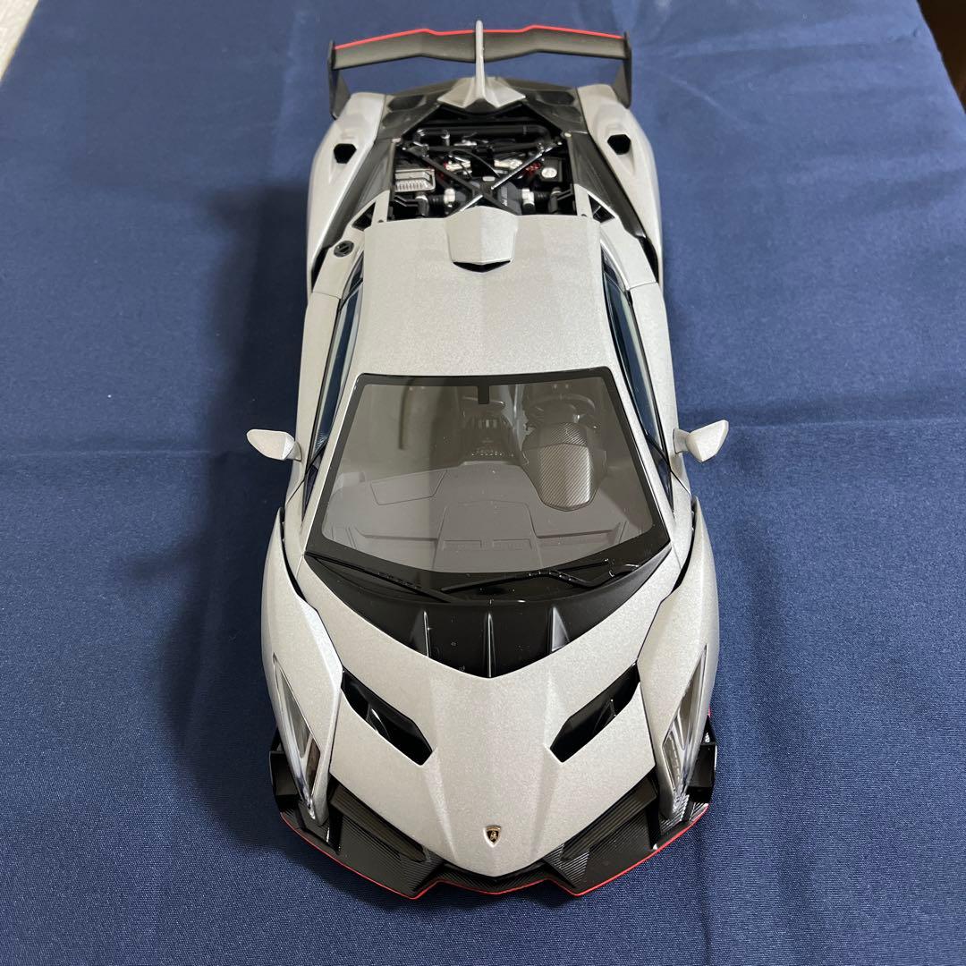 [AUTOART]ランボルギーニ ヴェネーノ 1/18