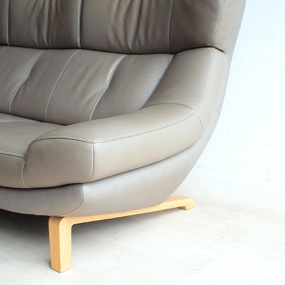 美品 カリモク ZU46 本革 3人掛ソファ 定価39.9万 ZR24074