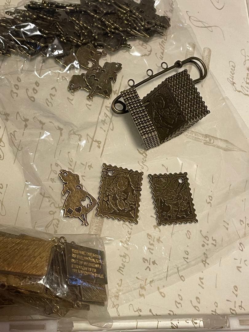 選べる　金古美　メタルチャーム　など　　ご希望のお品物　教えてください。