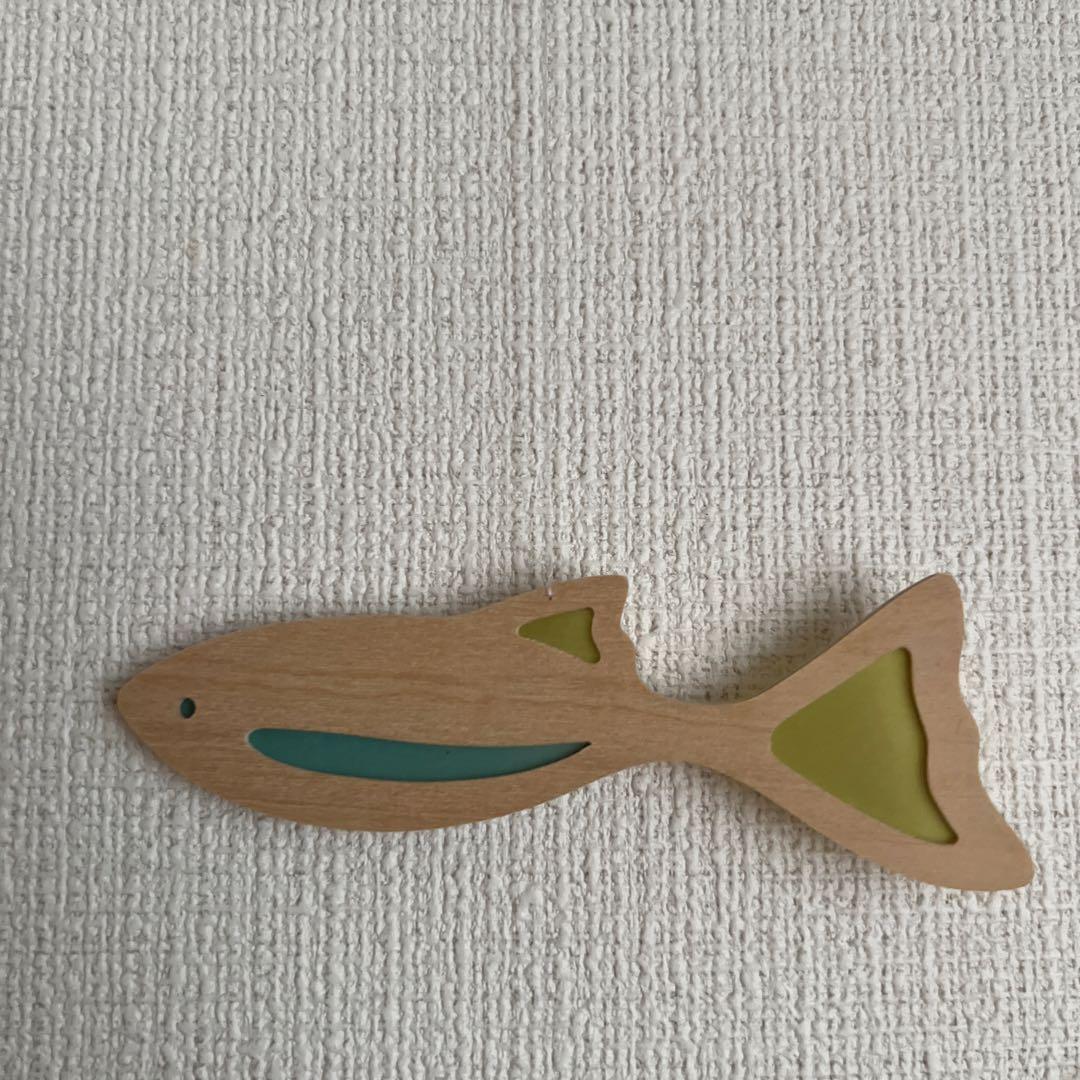 木製魚型モビール　おもちゃ美術館