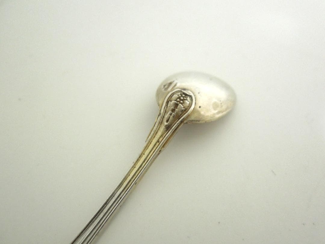 ピュイフォルカ　シルバーソルトスプーン　Puiforcat 純銀