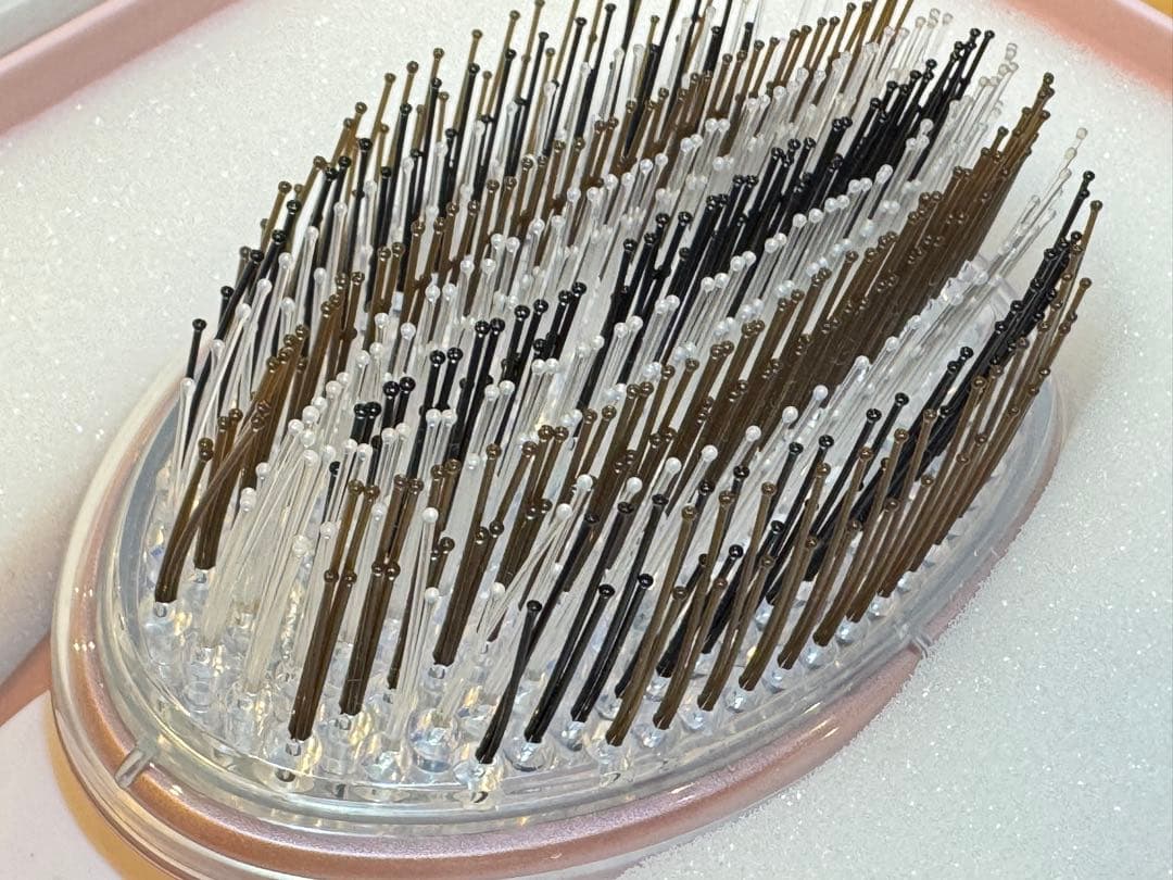 C7047【chouchou×ELLE】スタイリストイオングロウブラシ