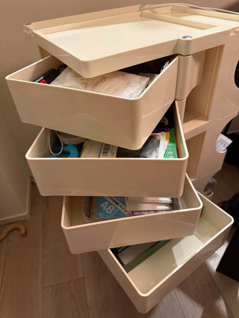 値下げ【ボビーワゴン】リプロダクトサイドテーブル 収納ラック 新品