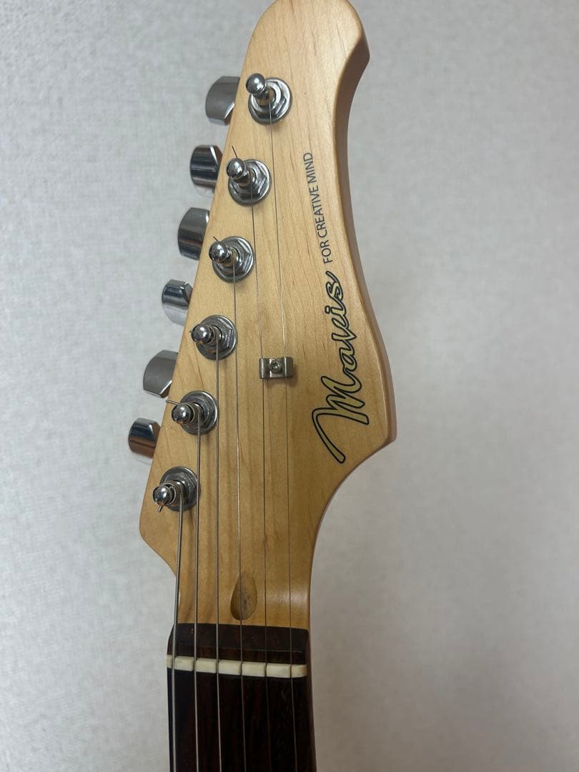 Mavis ストラトキャスタータイプ サンバースト 各部調整済み - メルカリ