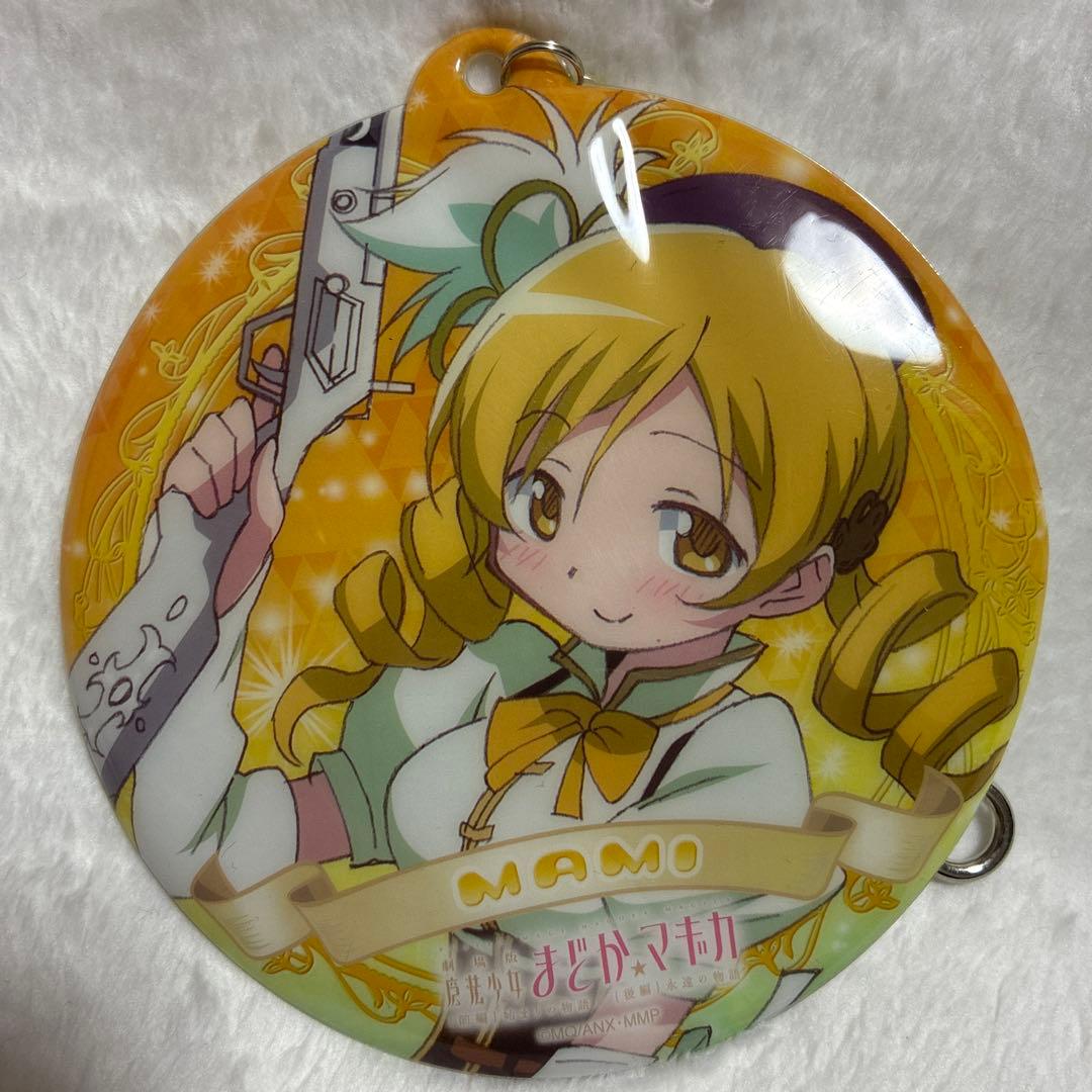 巴マミ パスケース - メルカリ