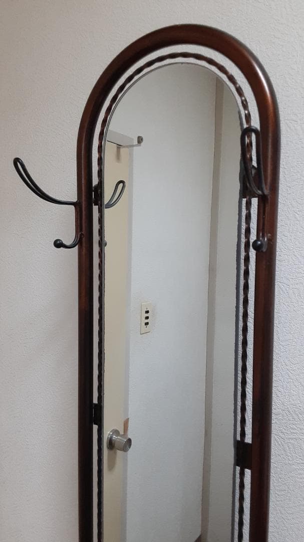 アンティーク調ミラー付き傘立て【発送・梱包たのメル便】 - メルカリ