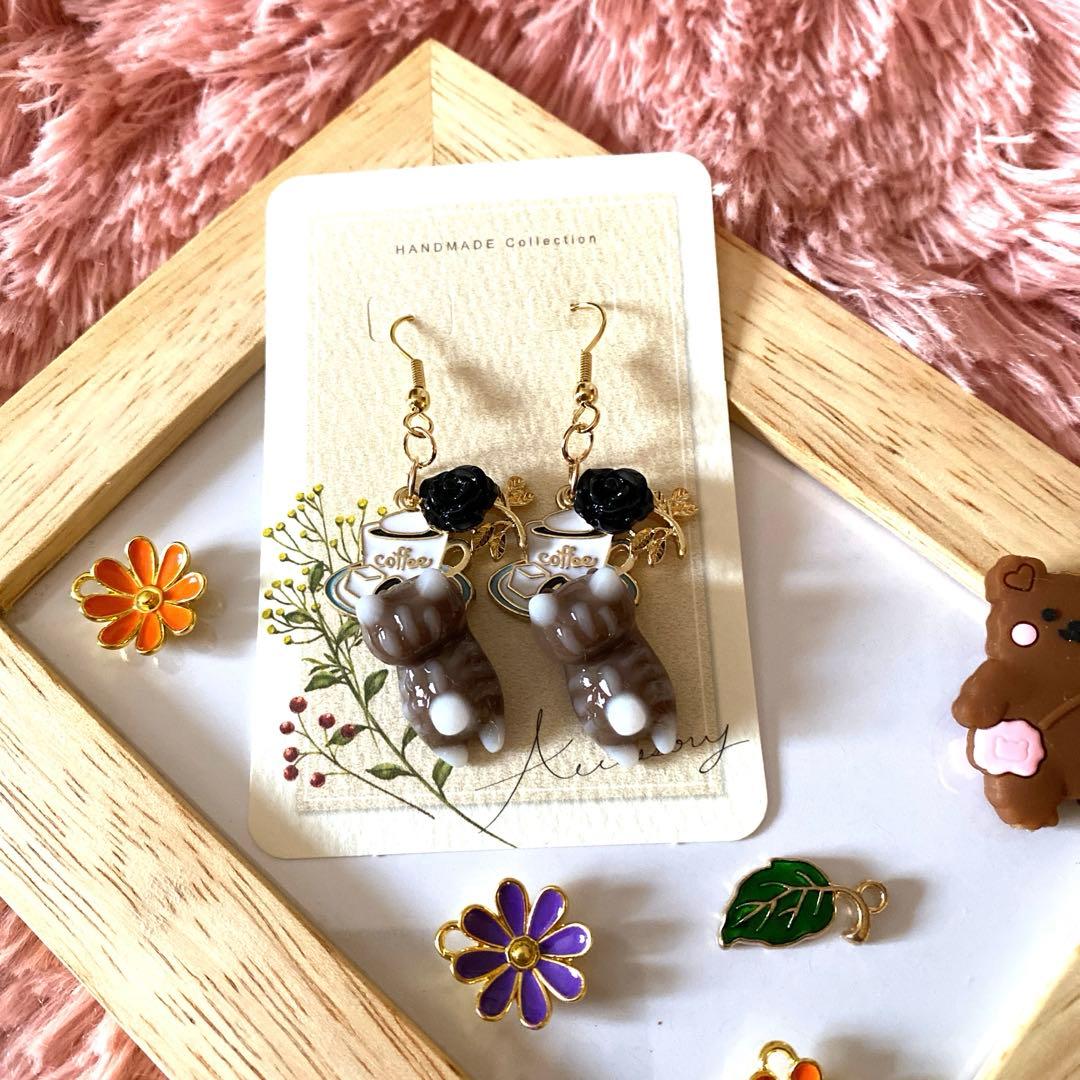 ☆coffeeと白トラ猫ちゃんピアス☆