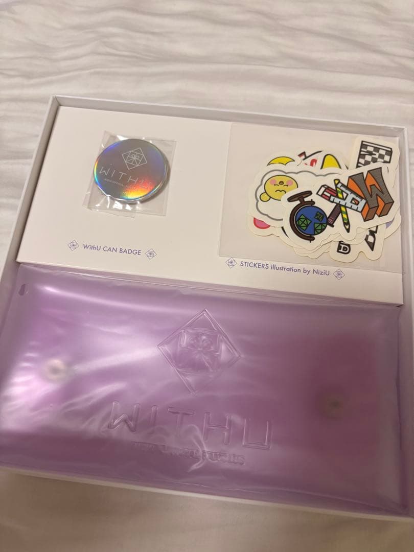 NiziUファンクラブ特典 - メルカリ