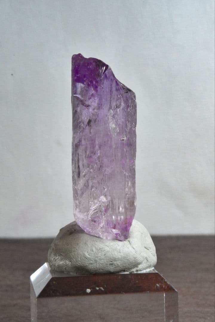 専用ページ アフガニスタン産 高品質クンツァイト原石1