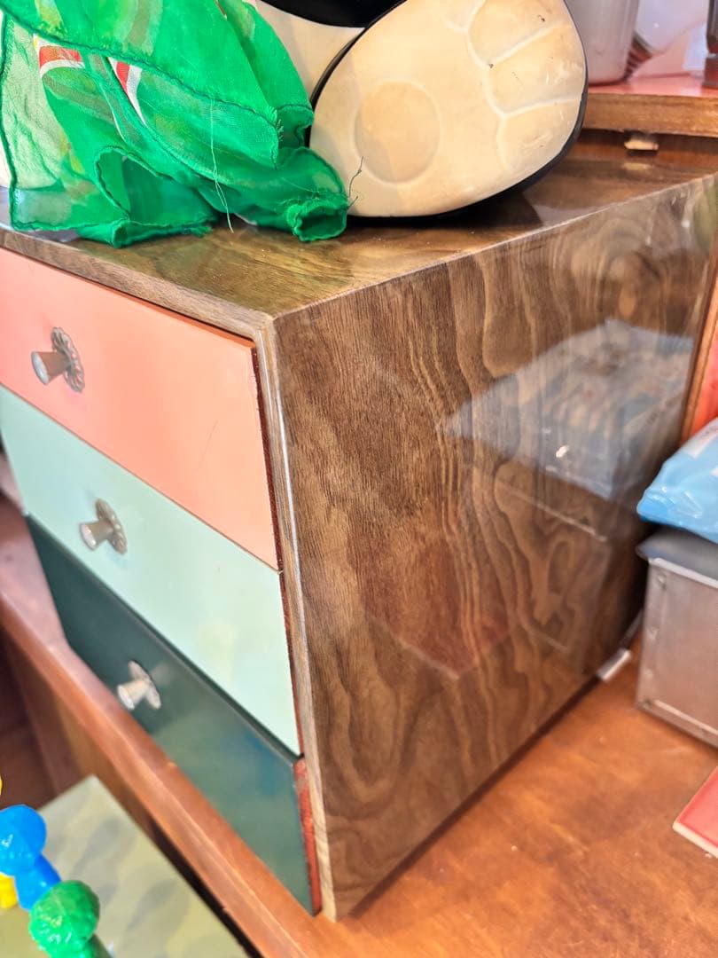 昭和レトロ 3段小引き出し 当時物 脚付き レトロポップ 小物ケース