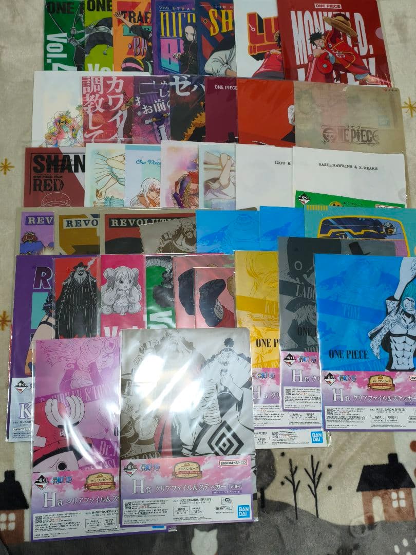 取引中 ONEPIECE グッズまとめ売り 約90点