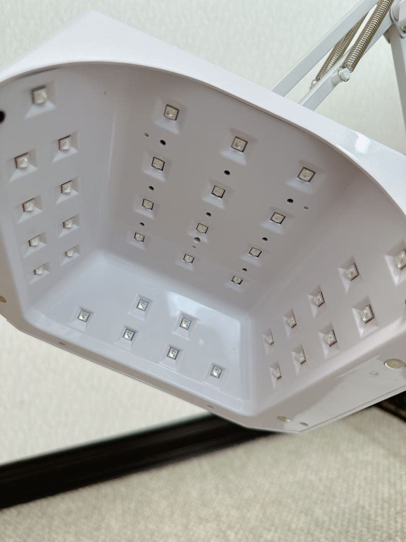 Ann コードレスフットLED&UVライト　デミルナ