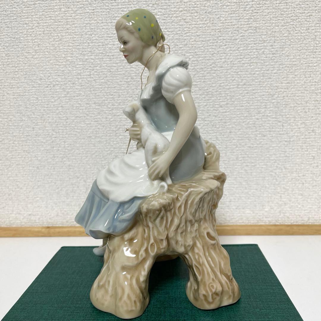 ＊SHEPHERDESS＊高さ２１cm・１９８７年・ ・