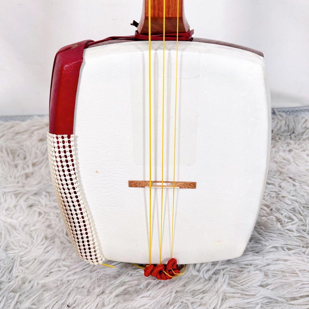 【希少】民謡三味線　細棹　花梨　正寸　3分割 丸打胴　皮やぶれなし　本皮