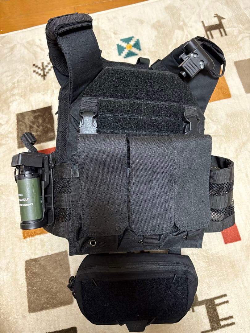 CHASE TACTICAL プレートキャリア ブラック Chase Tactical Modular Enhanced Armor Plate Carrier / MEAC