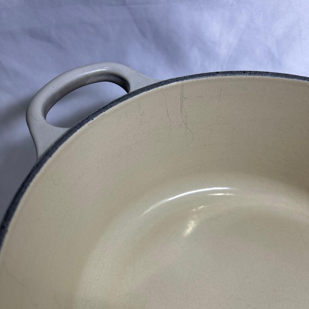 Le Creuset（ル・クルーゼ） 18cm グレージュ