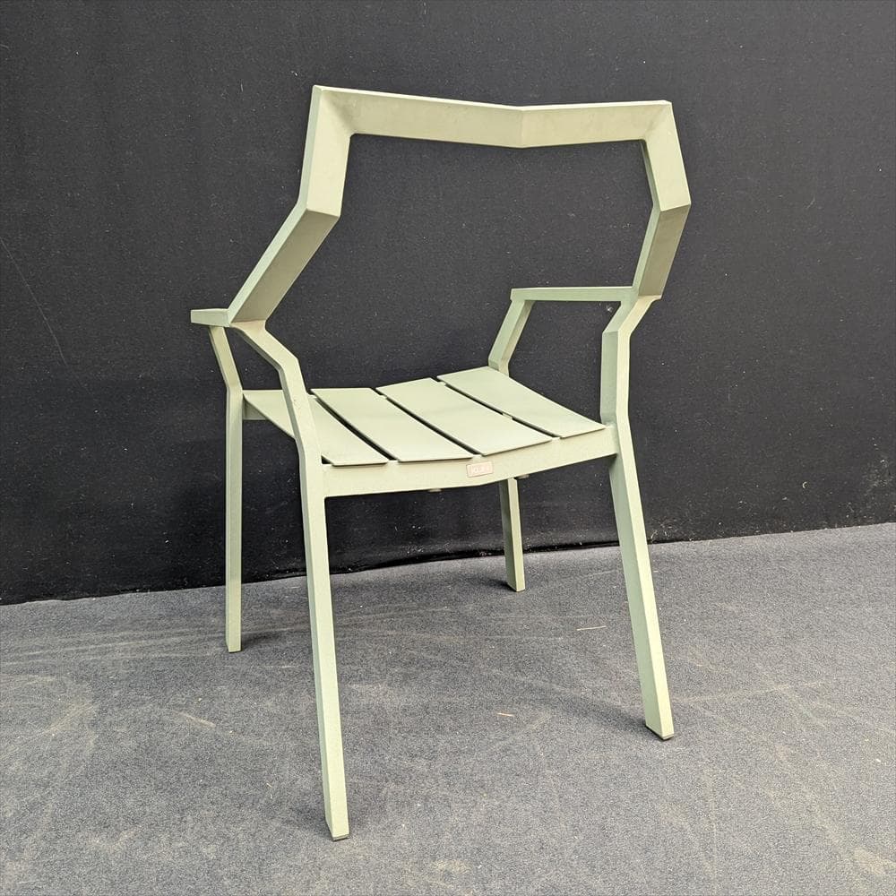 ジゼル　クン　アルミ　4脚　スタッキング　ガーデンチェア　イス　椅子　チェア　C