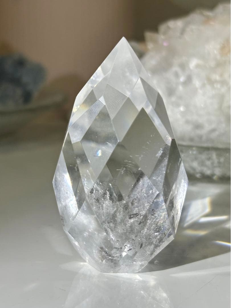 高品質　レムリアンシード　水晶　ファセットカット　置物　虹　透明