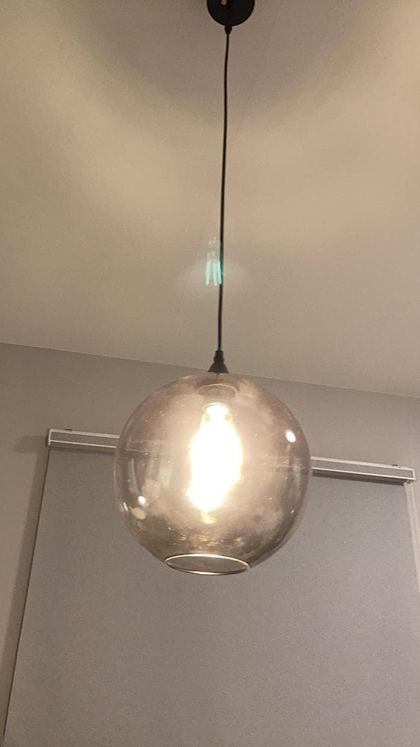 ガラスペンダントライト 北欧スタイル 美しいデザイン