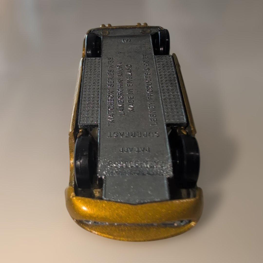 美品・希少品]マッチボックスNo.33ランボルギーニ ミウラ P400 当時物