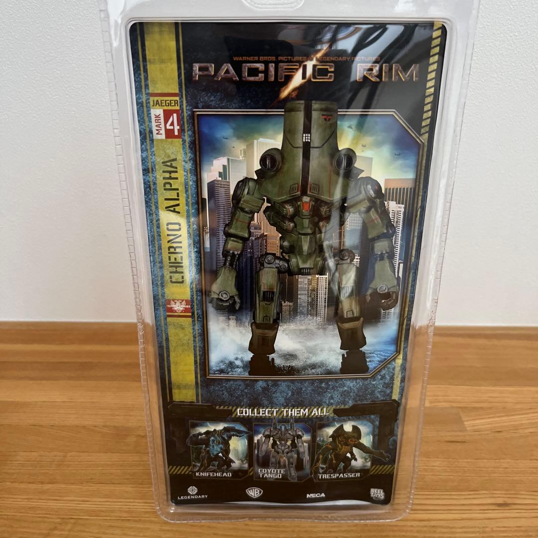 パシフィック・リム 7インチアクションフィギュア チェルノアルファ