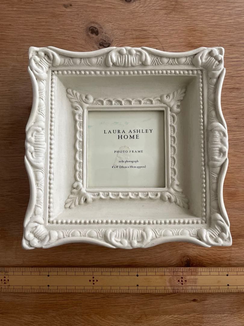 LAURA ASHLEY フォトフレーム セット
