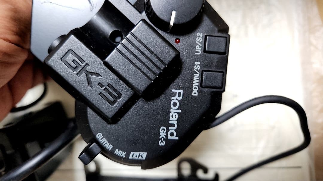 【美品】GK-3付属 Roland ローランド GR-20 ギターシンセサイザー