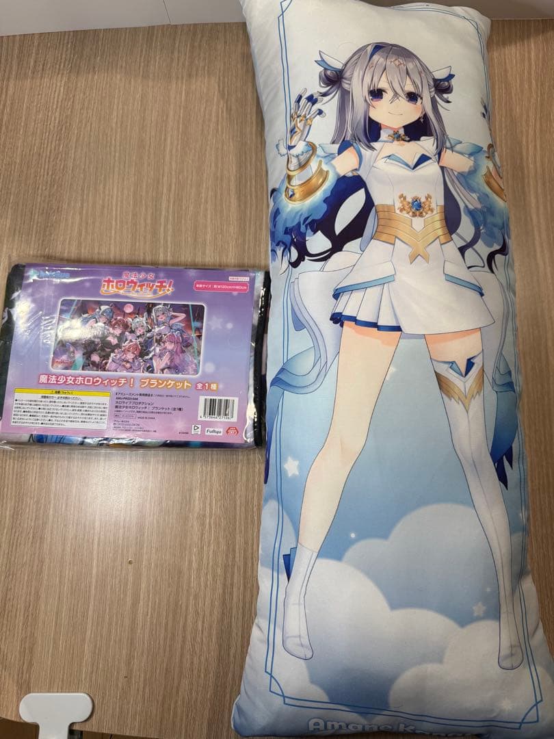 hololive】ホロウィッチ! クッション& ブランケットセット - メルカリ