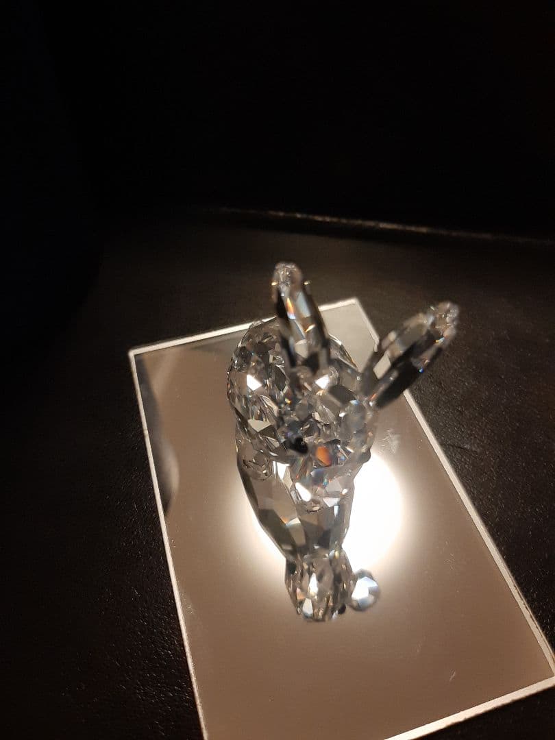 SWAROVSKI　うさぎ　お座り