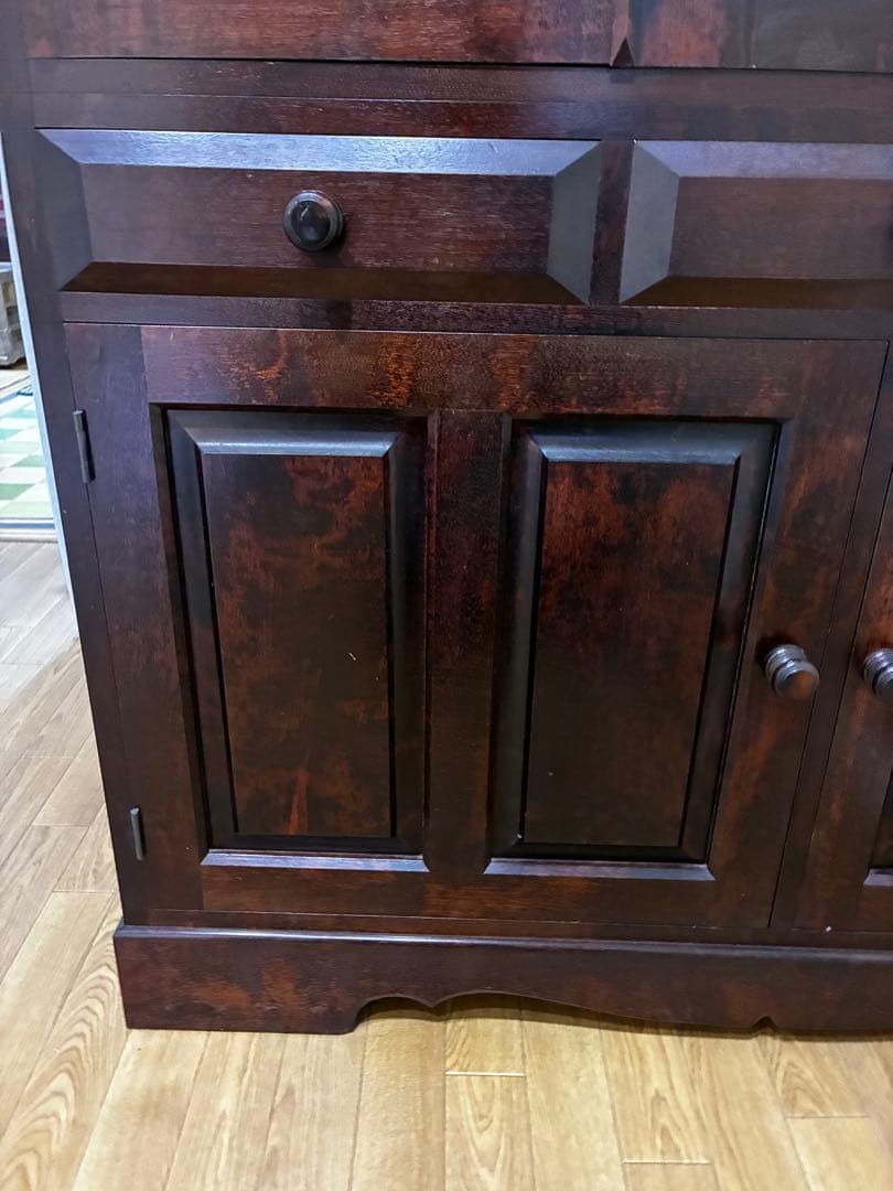 ☆送料込み☆ 民芸　民藝　木製食器棚 ダークブラウン ガラス扉付き