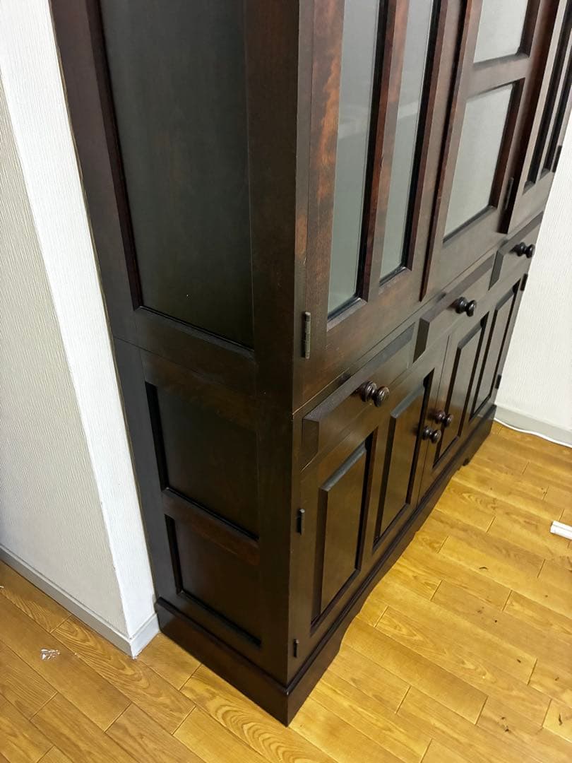 ☆送料込み☆ 民芸　民藝　木製食器棚 ダークブラウン ガラス扉付き