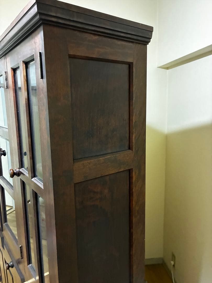 ☆送料込み☆ 民芸　民藝　木製食器棚 ダークブラウン ガラス扉付き