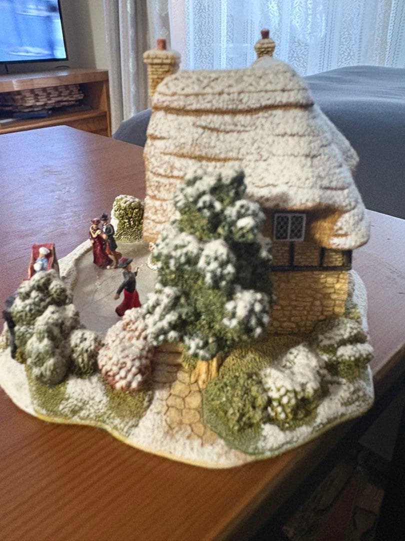 リリパットレーンLilliput Lane Sleigh Bells箱あり - メルカリ