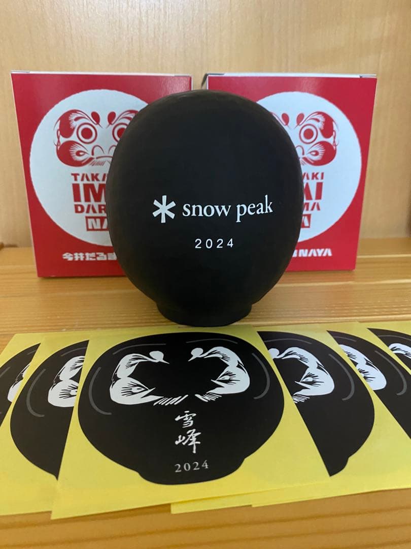【非売品】スノーピーク2024雪峰だるま黑ステッカー6枚付き　中だるま