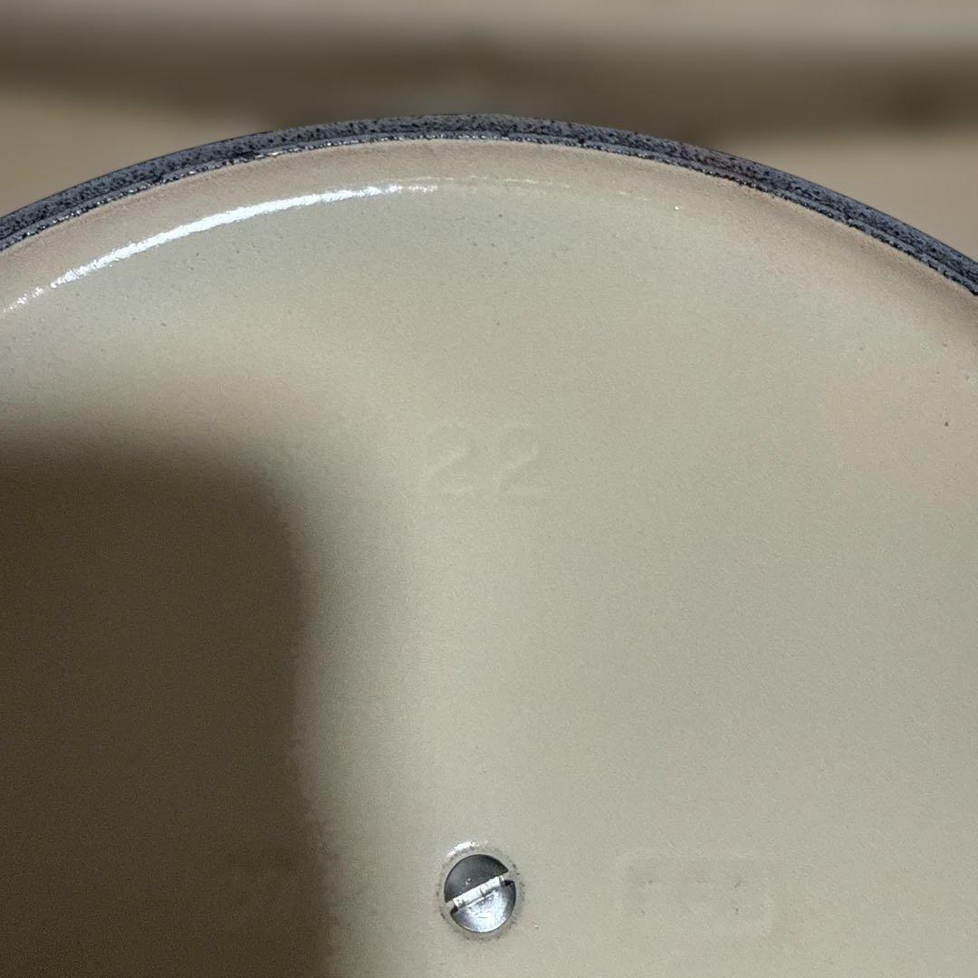 LE CREUSET レッド ホーロー鍋 約22cm