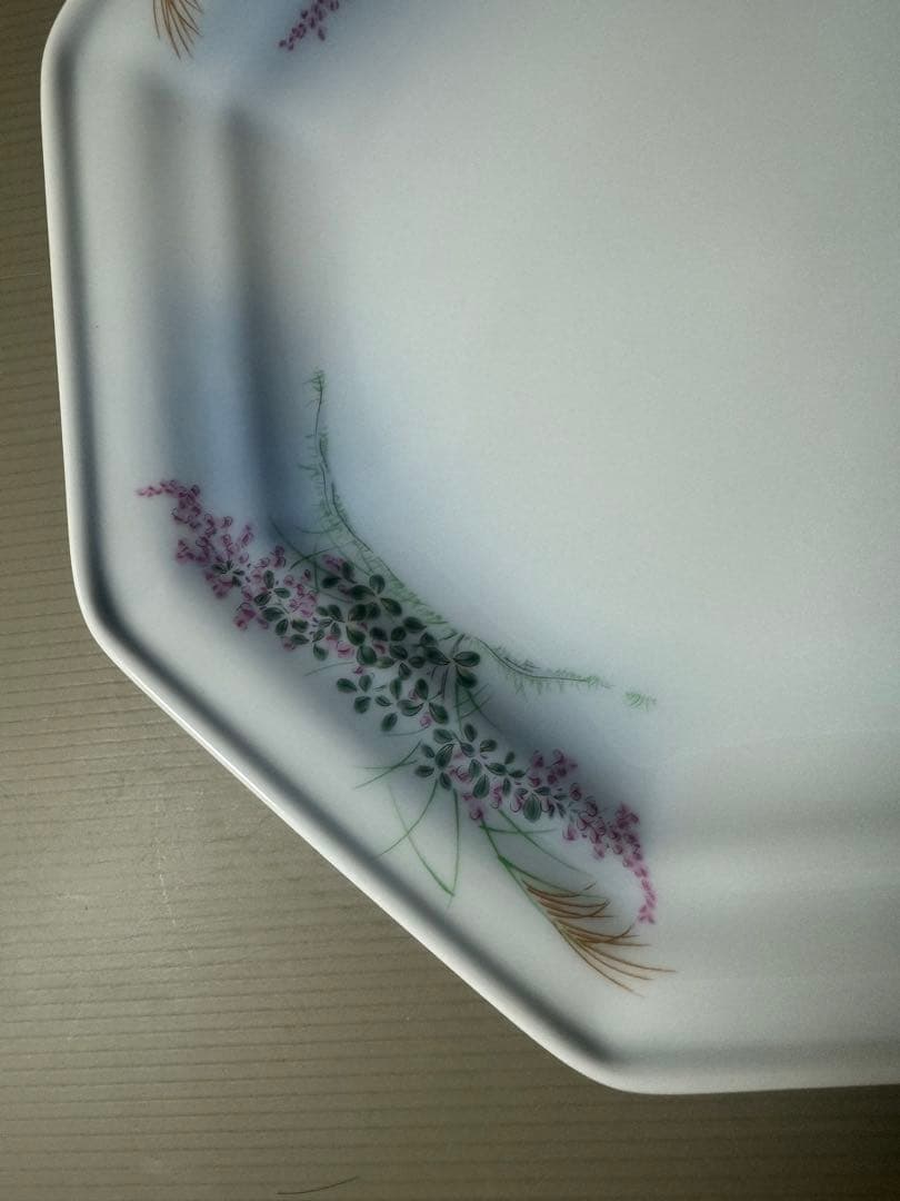 2541 深川製磁 萩花見 八角盛皿 未使用 - メルカリ