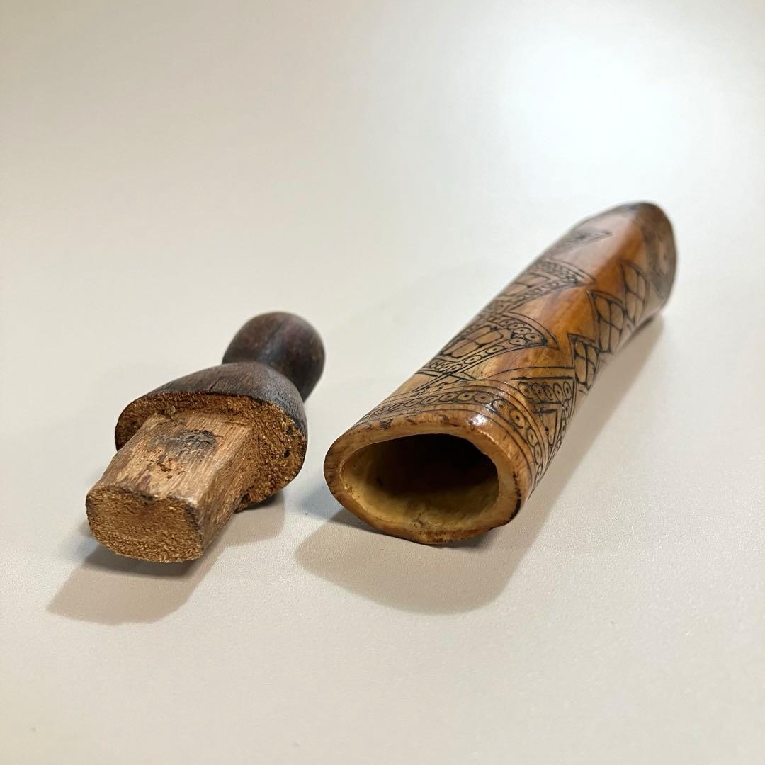 アンティーク　世界の民芸　古作　人型　石灰入れ　骨細工　プリミティブアート　骨董