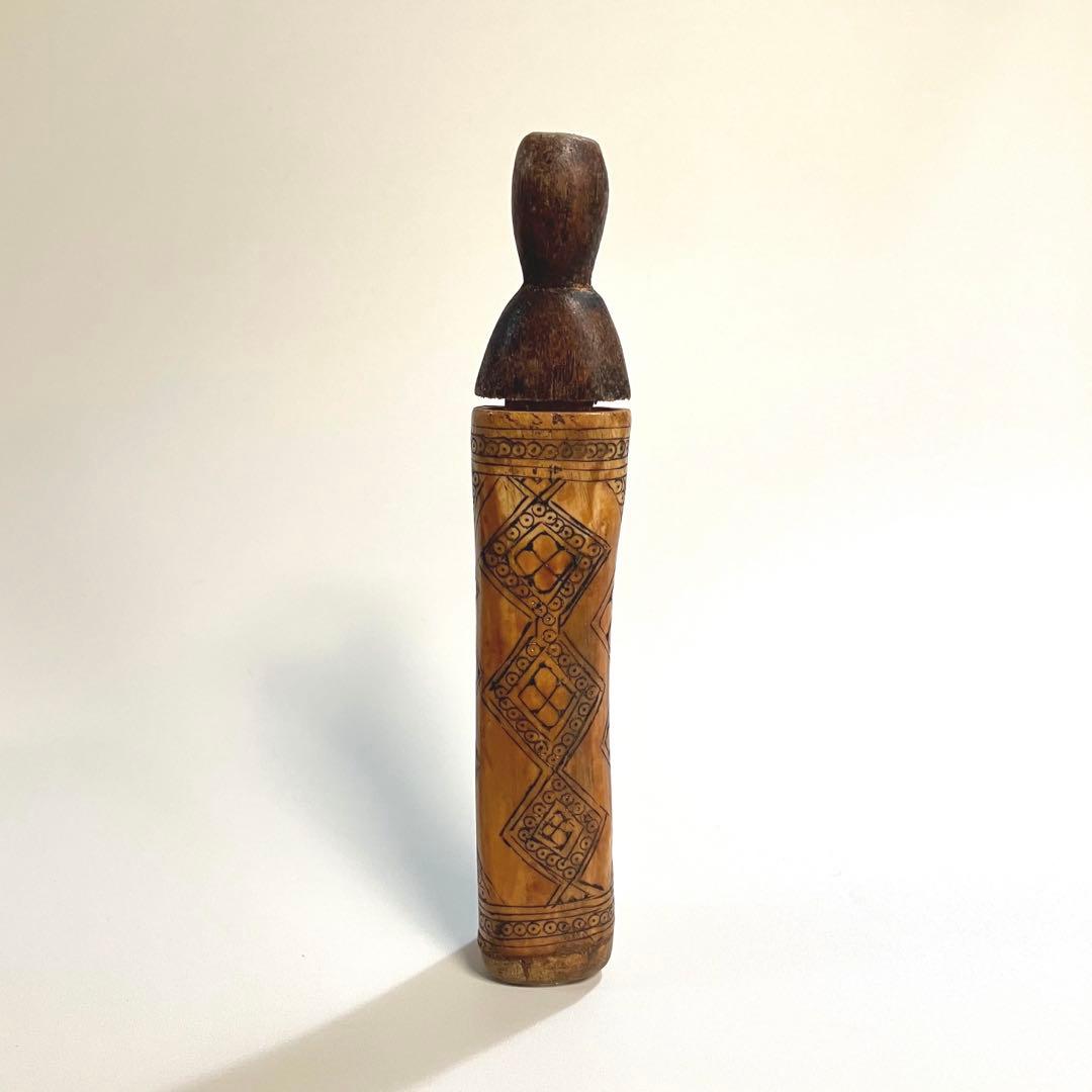 アンティーク　世界の民芸　古作　人型　石灰入れ　骨細工　プリミティブアート　骨董