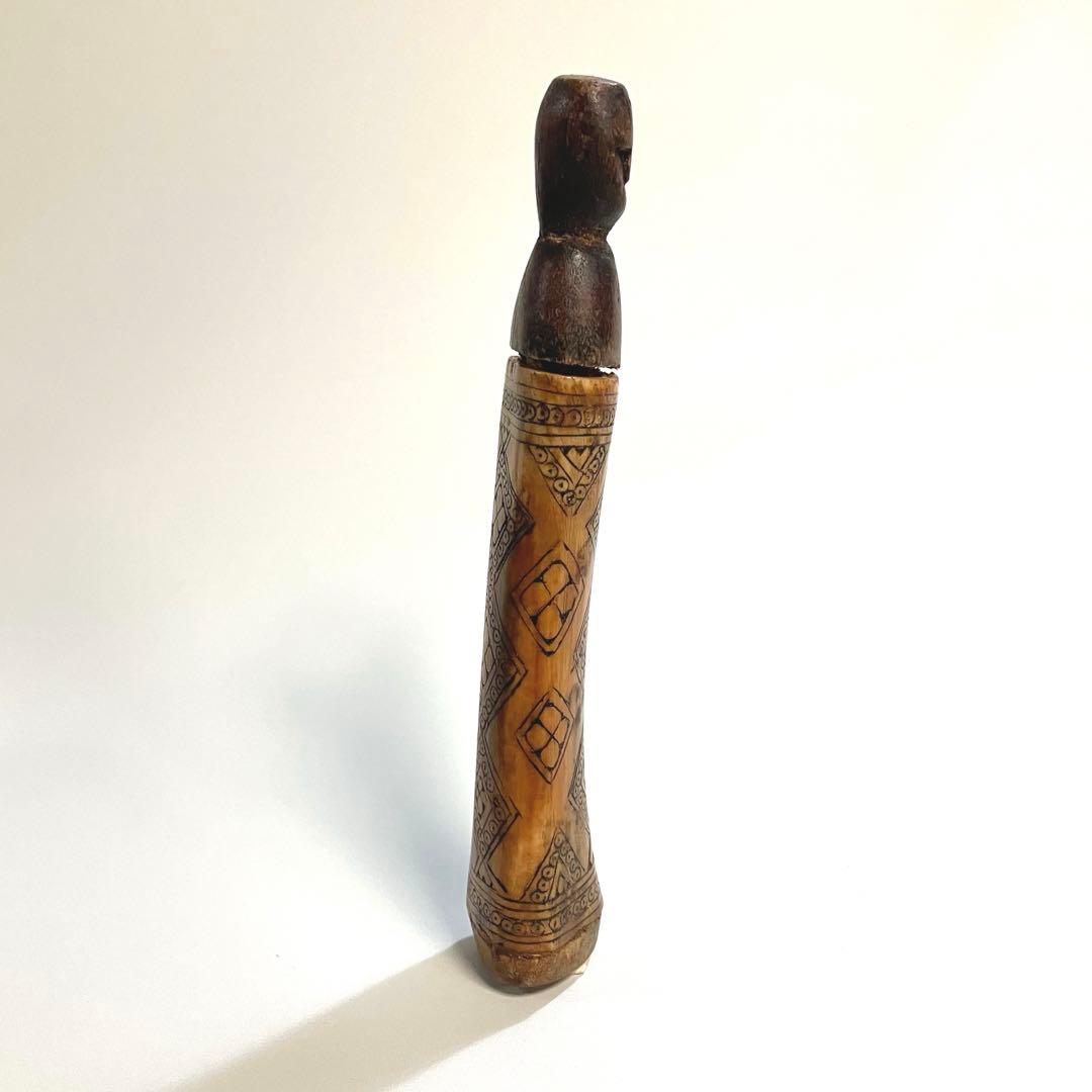 アンティーク　世界の民芸　古作　人型　石灰入れ　骨細工　プリミティブアート　骨董