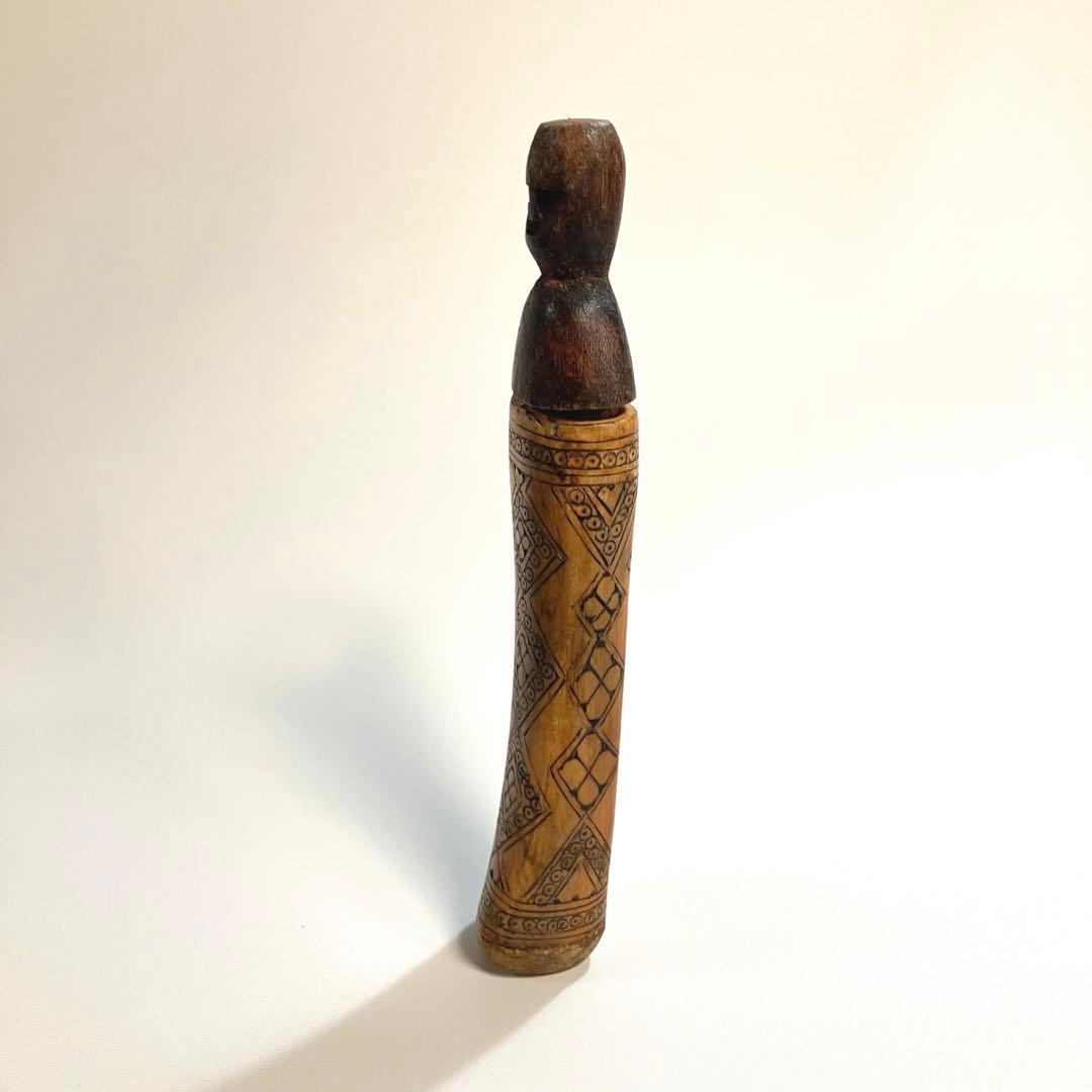 アンティーク　世界の民芸　古作　人型　石灰入れ　骨細工　プリミティブアート　骨董