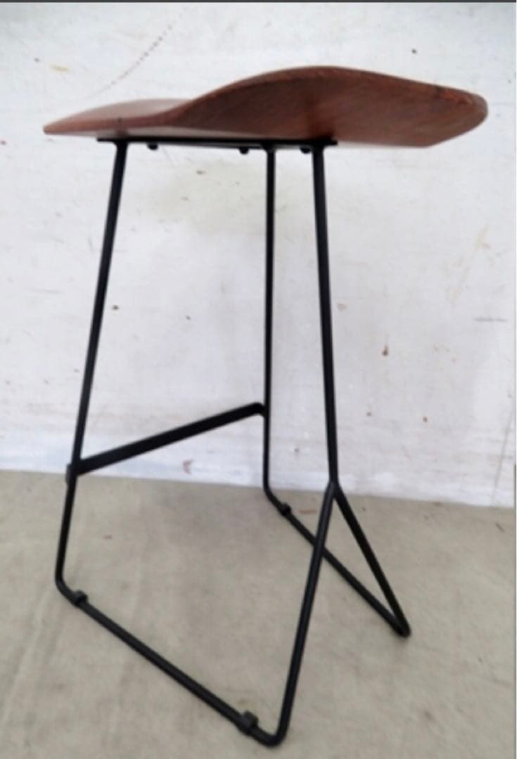 ナチュラルウッドのスツール　1脚　その③