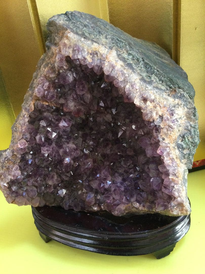 アメジストクラスター約4.2K g アメジストクラスター　観賞石