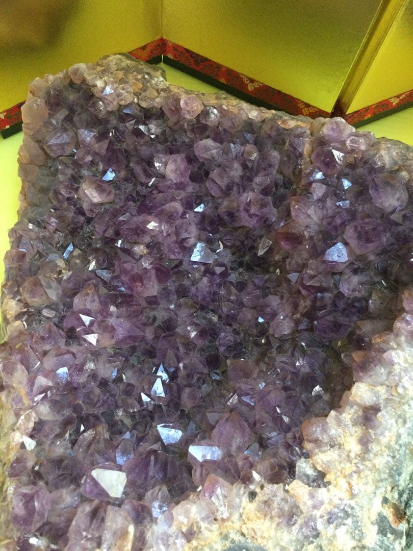 アメジストクラスター約4.2K g アメジストクラスター　観賞石