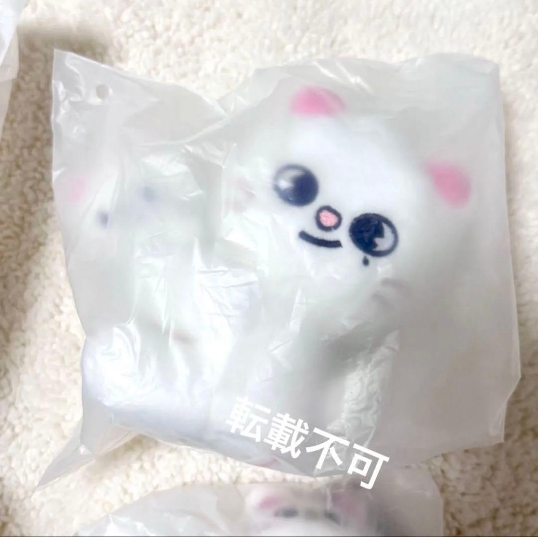 ヒョンジン plush bag マグネット シルバー キーリング