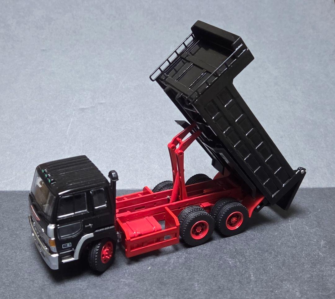 DBGT 1/64 日野 スーパードルフィン ダンプ トラック グリーン 黒