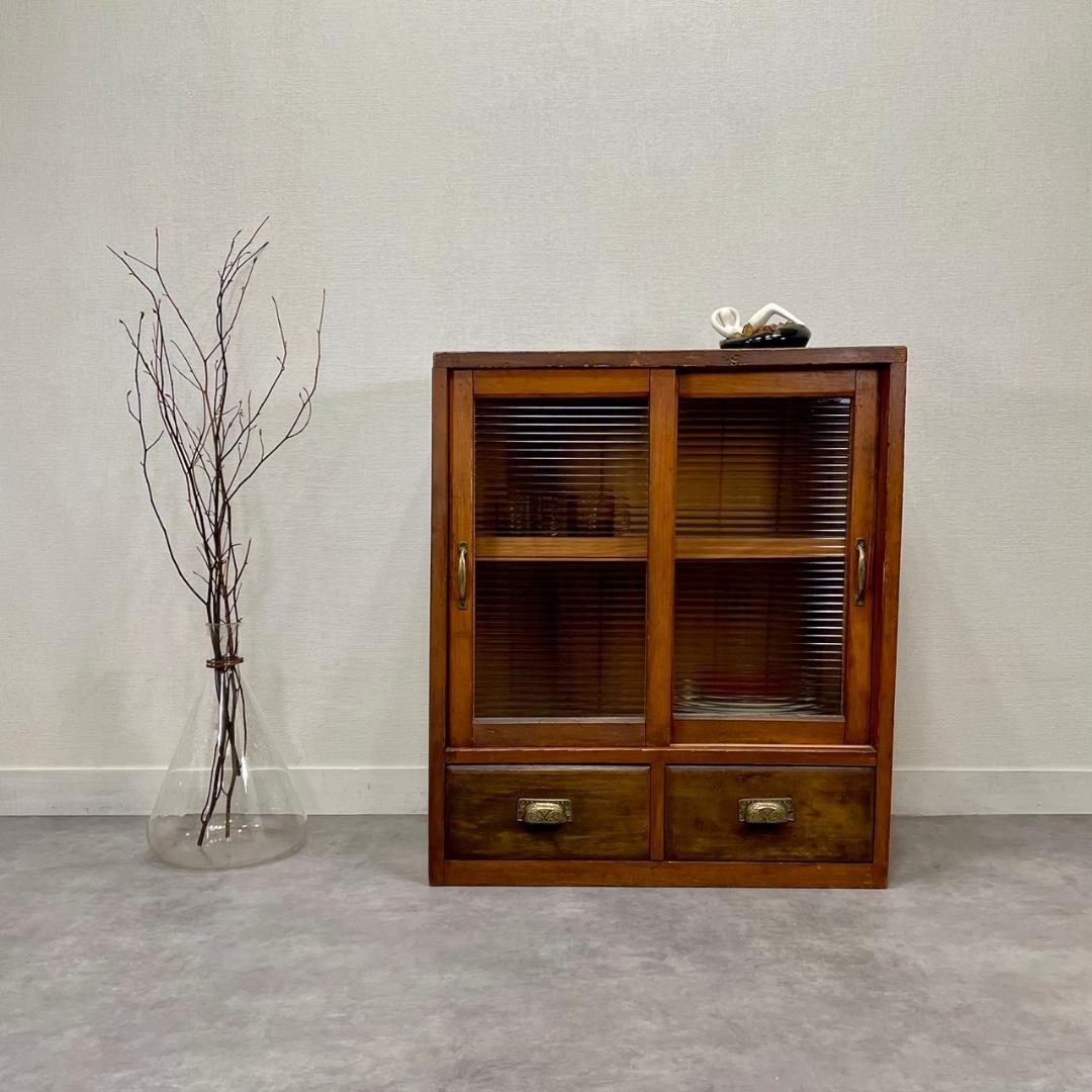 ヴィンテージ 木製本棚 モールガラス ガラスキャビネット 食器棚 古家具 収納